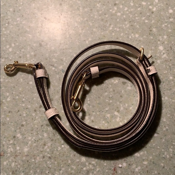 coach purse - used once - Picture 4 of 4